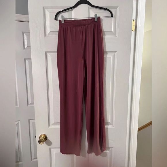 Zara Wine Red Wide Leg Gaucho Pants Size Small - Picture 2 of 5